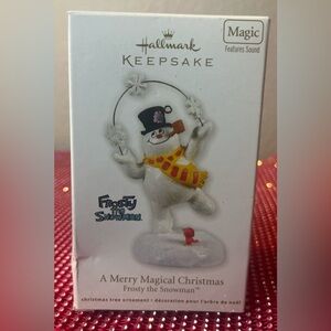 Hallmark A MERRY MAGICAL CHRISTMAS Frosty the Snowman~Keepsake Ornament~2011~NIB